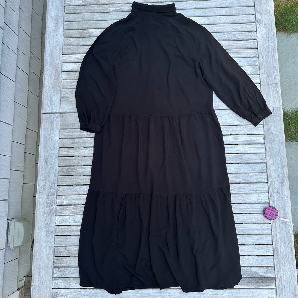 H&M Elegant Black Collar Tiered Midi Dress - Picture 3 of 7